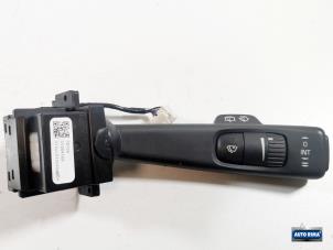Usados Interruptor de limpiaparabrisas Volvo XC60 I (DZ) 2.0 T 16V Precio € 19,95 Norma de margen ofrecido por Auto Rima Druten