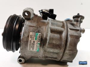 Used Air conditioning pump Volvo XC60 I (DZ) 2.0 DRIVe 20V Price € 149,95 Margin scheme offered by Auto Rima Druten