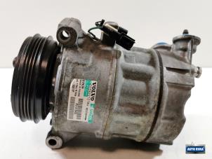 Used Air conditioning pump Volvo V70 (BW) 2.0 D3 20V Price € 149,95 Margin scheme offered by Auto Rima Druten