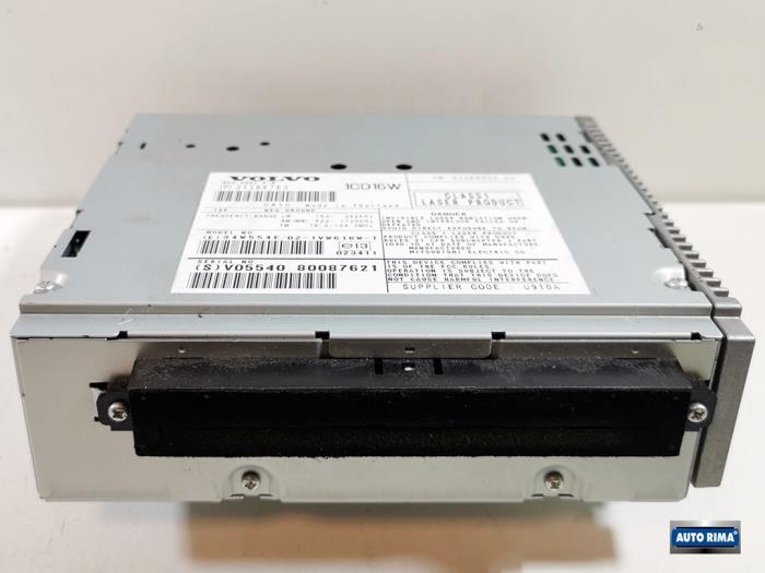 Używane Odtwarzacz CD Volvo V50 (MW) 2.0 D 16V Cena € 39,95 Procedura marży oferowane przez Auto Rima 
