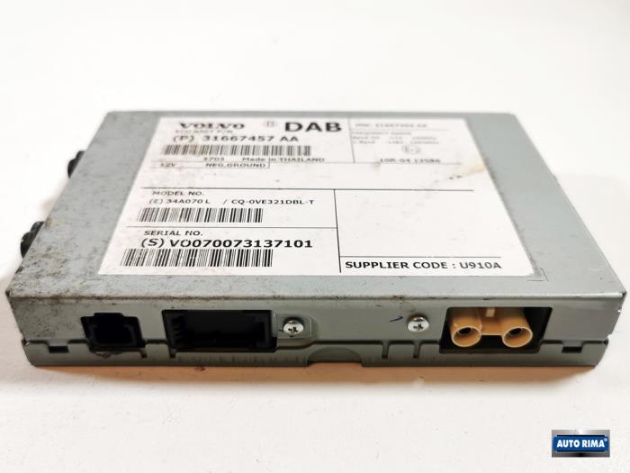 Usados Módulo DAB Volvo V40 (MV) 1.5 T3 16V Geartronic Precio € 49,95 Norma de margen ofrecido por Auto Rima 