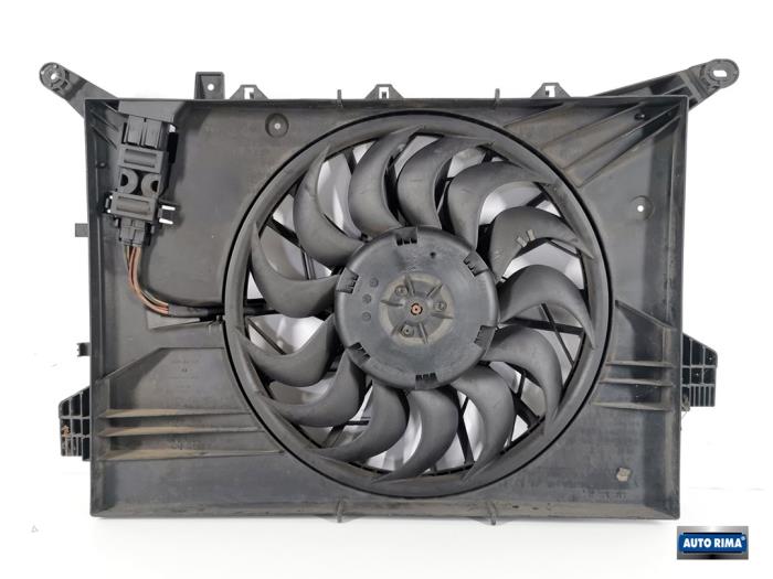 Używane Wentylator Volvo V70 (SW) 2.5 T 20V Cena € 49,95 Procedura marży oferowane przez Auto Rima Druten
