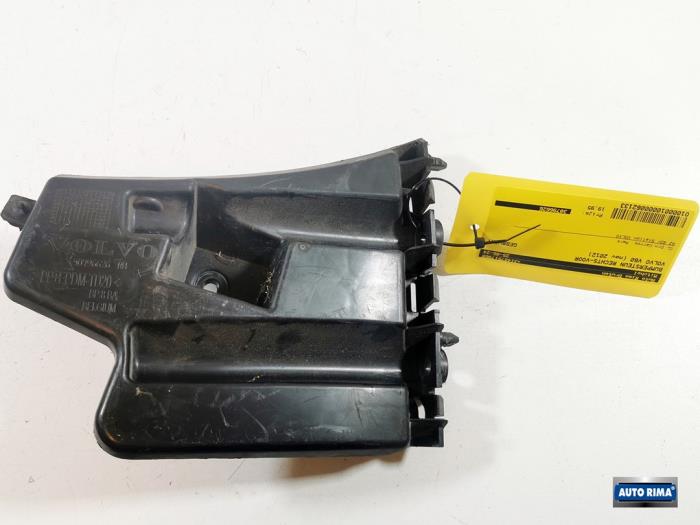 Front bumper bracket, right Volvo V60 I 2.0 D3 20V - 30796626 VOLVO