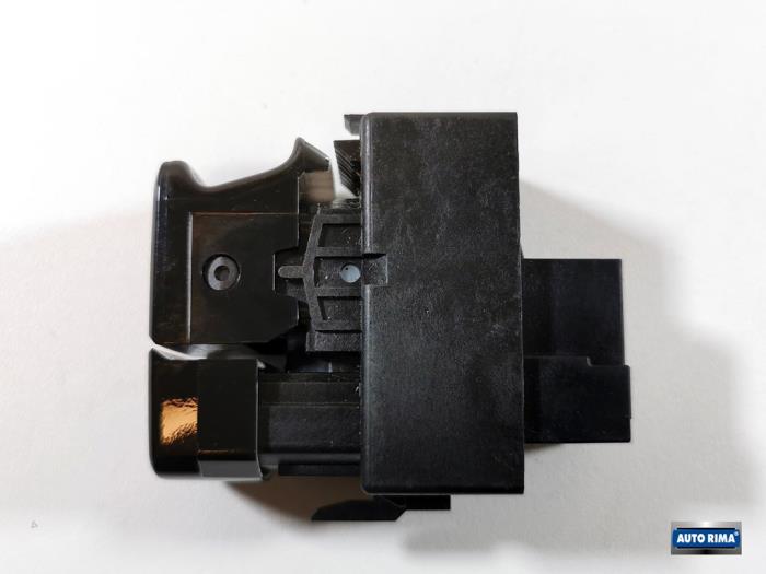 Parking brake switch Volvo XC40 1.5 T3 Autom. 12V - 31456219 B3154T2