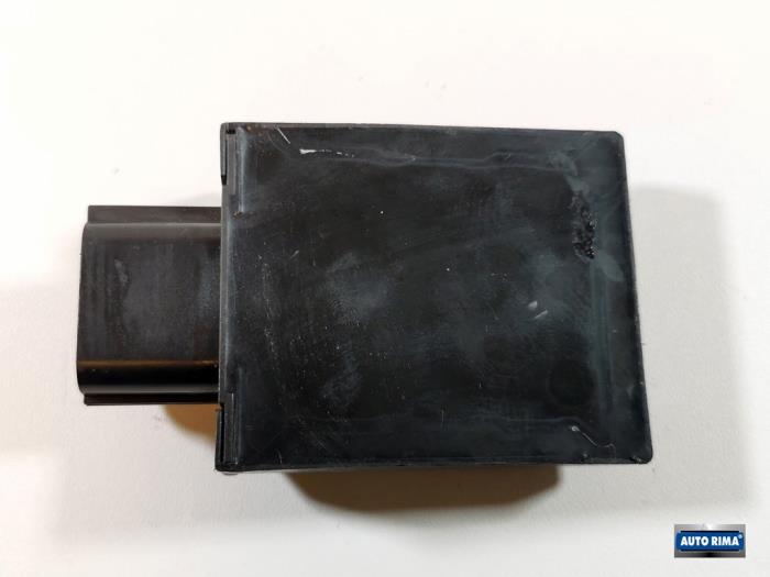 Usagé Module pompe carburant Volvo XC90 II 2.0 T8 16V Twin Engine AWD Prix € 74,95 Règlement à la marge proposé par Auto Rima 