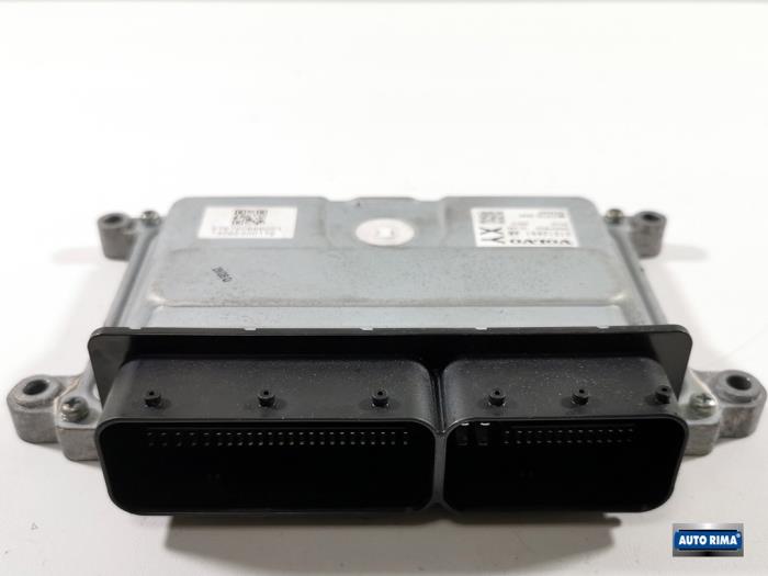 Used Engine management computer Volvo V70 (BW) 2.0 T5 20V Price € 199,95 Margin scheme offered by Auto Rima 