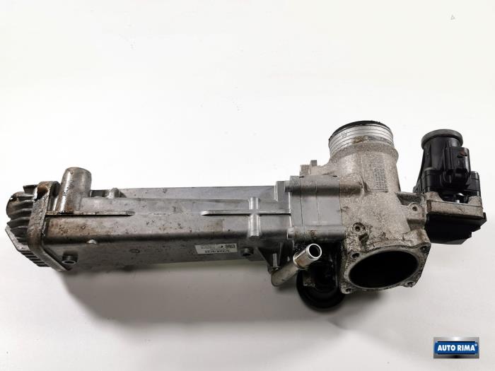 EGR valve Volvo XC60 I 2.4 D5 20V AWD Geartronic - 30757778 D5244T15