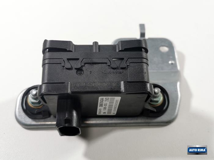 Begagnade Styrvinkelsensor Volvo S60 I (RS/HV) 2.4 D5 20V Pris € 49,95 Marginaltabell erbjuds av Auto Rima 