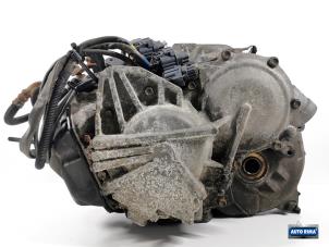 Używane Skrzynia biegów Volvo V70 (SW) 2.4 D5 20V Cena € 349,95 Procedura marży oferowane przez Auto Rima Druten