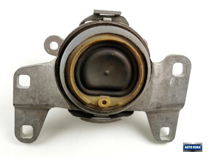 Used Engine mount Volvo V40 (MV) 2.0 T2 16V Price € 49,95 Margin scheme offered by Auto Rima Druten
