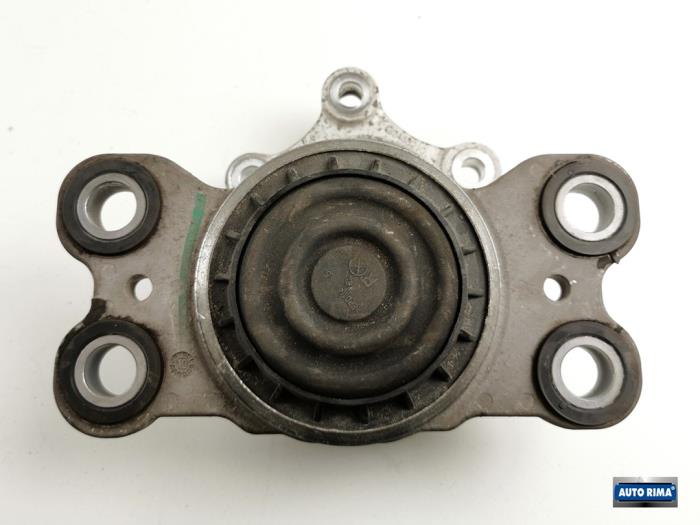 Used Engine mount Volvo V70 (BW) 2.0 T 16V Price € 34,95 Margin scheme offered by Auto Rima Druten
