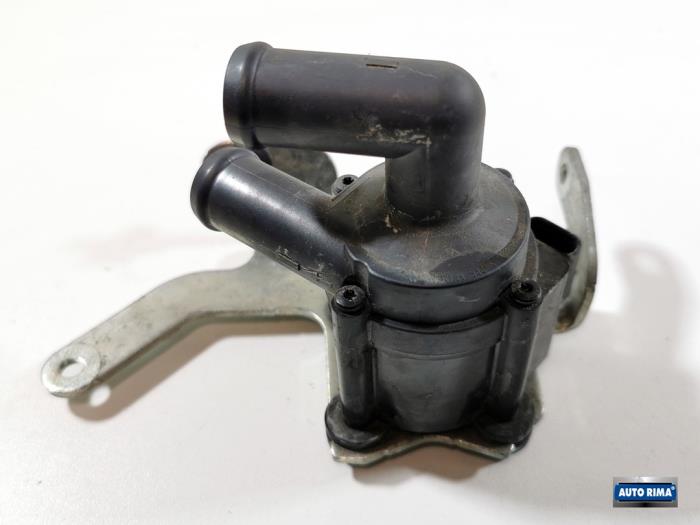 Begagnade Extra vattenpump Volvo XC40 (XZ) 2.0 B4 16V Mild Hybrid Geartronic AWD Pris € 49,95 Marginaltabell erbjuds av Auto Rima Druten