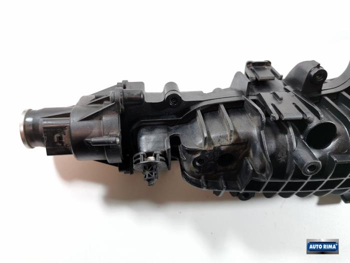 Intake manifold Volvo V60 I 2.0 D4 16V - 31431955 D4204T5