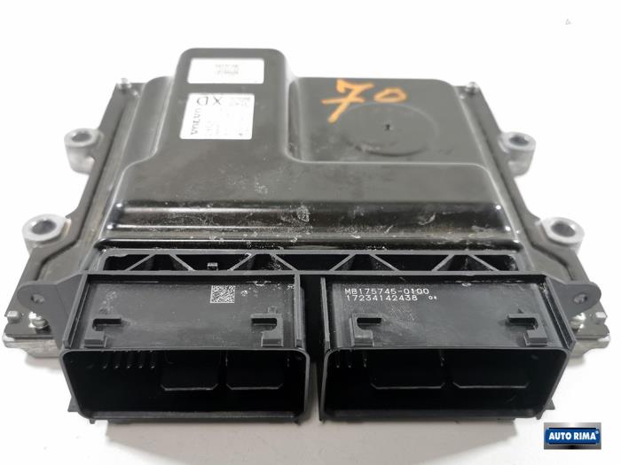 Used Engine management computer Volvo V70 (BW) 2.0 D3 16V Price € 59,95 Margin scheme offered by Auto Rima 