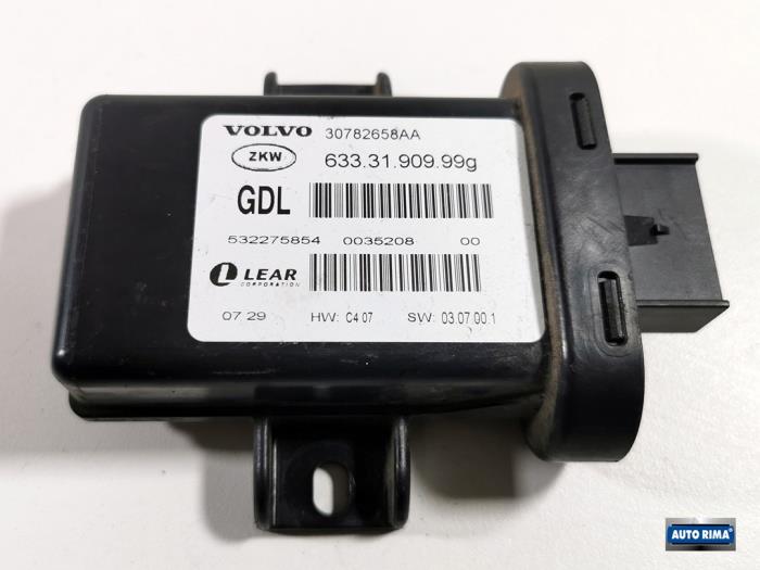 Używane Modul ksenonowy Volvo V70 (BW) 2.4 D5 20V 205 Cena € 74,95 Procedura marży oferowane przez Auto Rima 