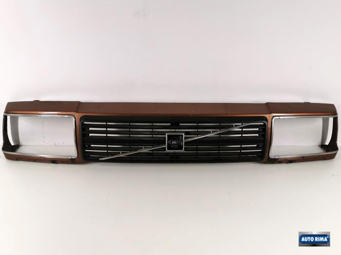 Używane Panel przedni Volvo 340/343/345 340,343,345 1.4 L,GL Cena € 149,95 Procedura marży oferowane przez Auto Rima 
