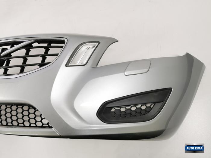 Front bumper Volvo V60 I 1.6 T3 16V 477 - 30795006