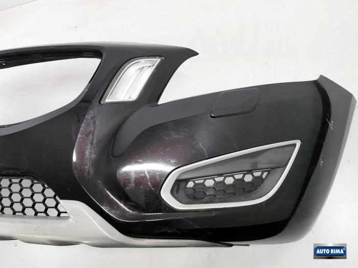 Front bumper Volvo V60 I 1.6 T3 16V 487 - 30795006