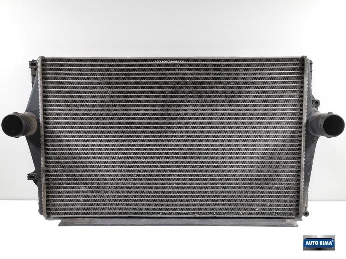 Usagé Intercooler Volvo V70 (SW) 2.4 T 20V Prix € 39,95 Règlement à la marge proposé par Auto Rima 