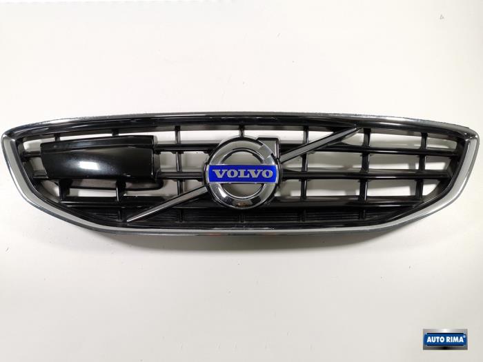 Używane Grill Volvo V40 (MV) 2.0 D4 16V Cena € 149,95 Procedura marży oferowane przez Auto Rima 