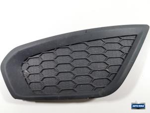 Begagnade Täcklock, dimljus, vänster Volvo C30 (EK/MK) 2.0 D3 20V Pris € 24,95 Marginaltabell erbjuds av Auto Rima Druten