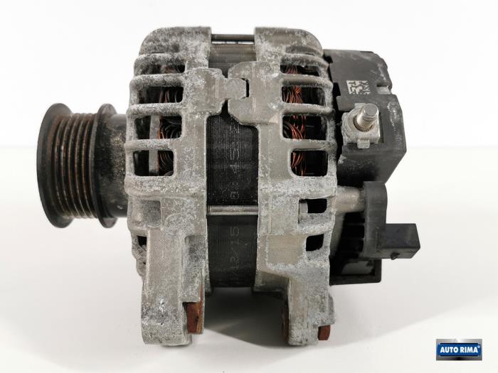 Usagé Dynamo Volvo V70 (BW) 2.0 D3 16V Prix € 49,95 Règlement à la marge proposé par Auto Rima 