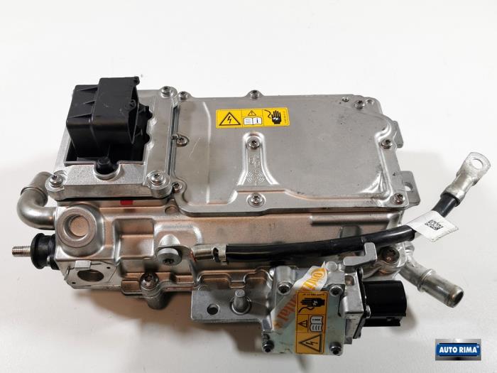 Używane Przetwornica Volvo V60 I (FW/GW) 2.4 D6 20V Plug-in Hybrid AWD Cena € 249,95 Procedura marży oferowane przez Auto Rima Druten