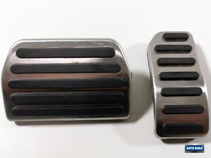 Gebrauchte Pedale Set Volvo V60 Preis € 24,95 Margenregelung angeboten von Auto Rima Druten