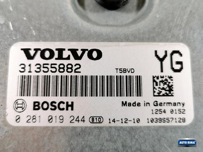 Engine management computer from a Volvo V60 I (FW/GW) 2.4 D6 20V Plug-in Hybrid AWD 2013
