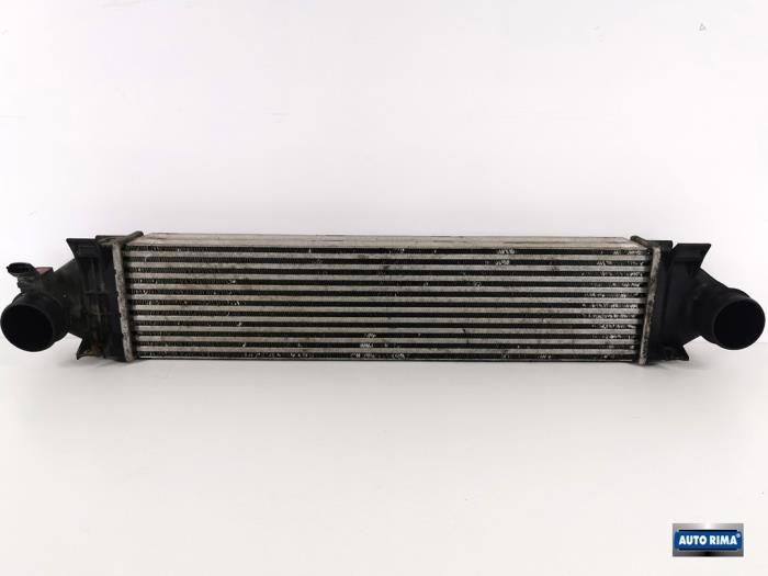 Usados Intercooler Volvo V70 (BW) 2.4 D5 20V Precio € 49,95 Norma de margen ofrecido por Auto Rima 