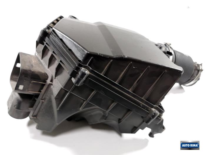 Begagnade Luftfilter Volvo V60 II (ZW) 2.0 B3 16V Mild Hybrid Pris € 49,95 Marginaltabell erbjuds av Auto Rima 