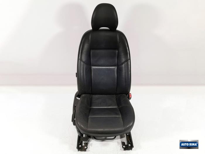Używane Fotel prawy Volvo S40 (MS) 2.4 20V Cena € 149,95 Procedura marży oferowane przez Auto Rima Druten