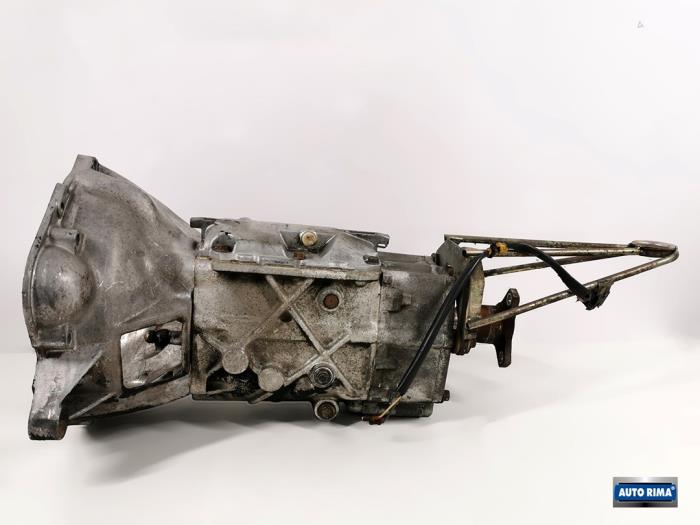 Usagé Boîte de vitesse Volvo 940 I Estate 2.3i Prix € 349,95 Règlement à la marge proposé par Auto Rima 