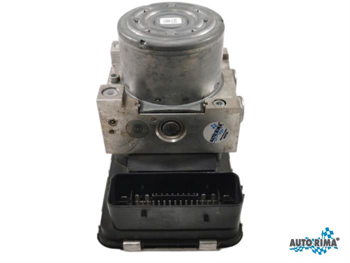 Usagé Bloc ABS Volvo XC90 II 2.0 T8 16V Twin Engine AWD Prix € 299,95 Règlement à la marge proposé par Auto Rima 