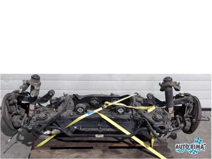 Używane Os tylna 4x4 Volvo XC90 II 2.0 T8 16V Twin Engine AWD Cena € 749,95 Procedura marży oferowane przez Auto Rima Druten