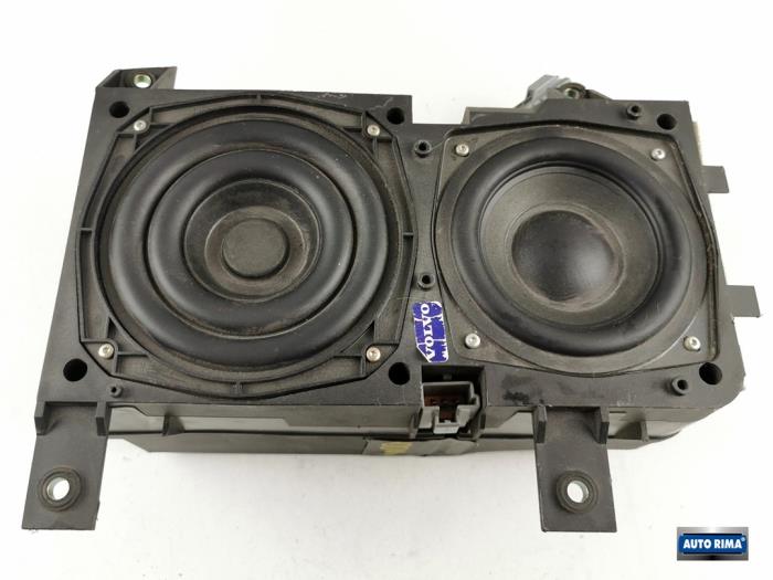 Używane Subwoofer Volvo V40 (VW) 2.0 16V T4 Cena € 49,95 Procedura marży oferowane przez Auto Rima 