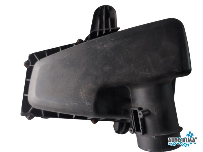 Begagnade Luftfilterhus Volvo V70 (BW) 2.0 D 16V Pris € 49,95 Marginaltabell erbjuds av Auto Rima 