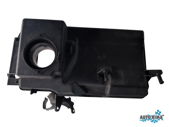 Begagnade Luftfilter Volvo V70 (BW) 2.5 T 20V Pris € 49,95 Marginaltabell erbjuds av Auto Rima 