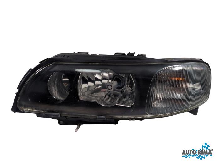 Używane Reflektor lewy Volvo V70 (SW) 2.5 T 20V Cena € 349,95 Procedura marży oferowane przez Auto Rima 