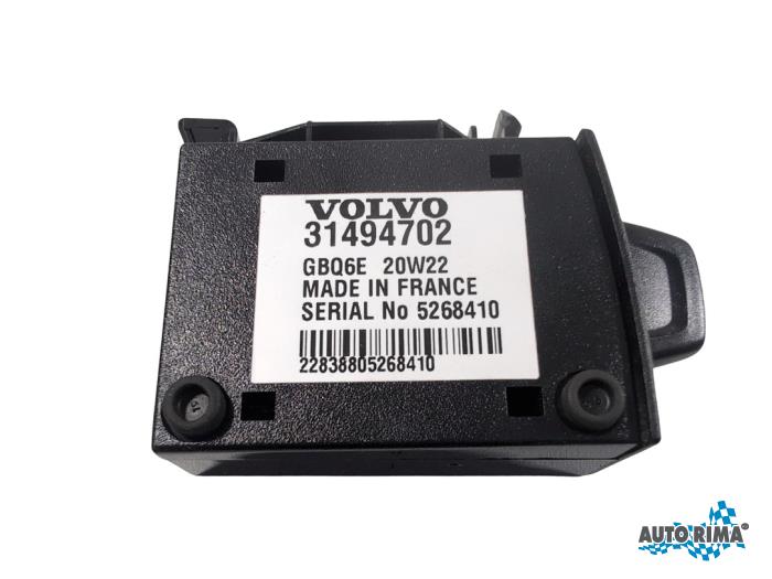 Używane Uchwyt karty SIM Volvo XC40 (XZ) 2.0 D3 AWD Geartronic 16V Cena € 24,95 Procedura marży oferowane przez Auto Rima 