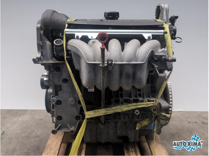 Używane Silnik Volvo V70 (SW) 2.4 20V 140 Bifuel CNG Cena € 449,95 Procedura marży oferowane przez Auto Rima 