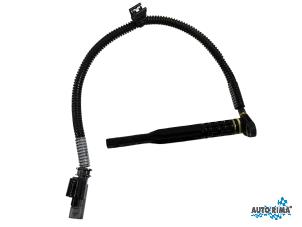 Ölstandsensor van een Volvo V60 I (FW/GW) 2.0 D4 16V 2015