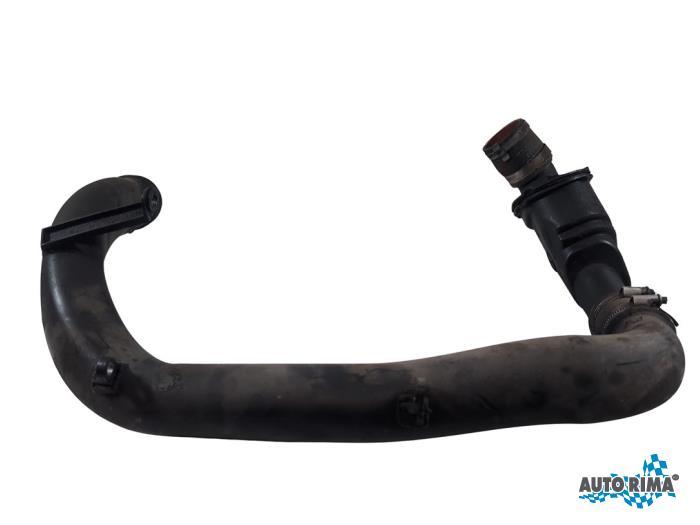 Gebrauchte Intercooler Rohr Volvo V70 (BW) 2.4 D5 20V Preis € 49,95 Margenregelung angeboten von Auto Rima Druten