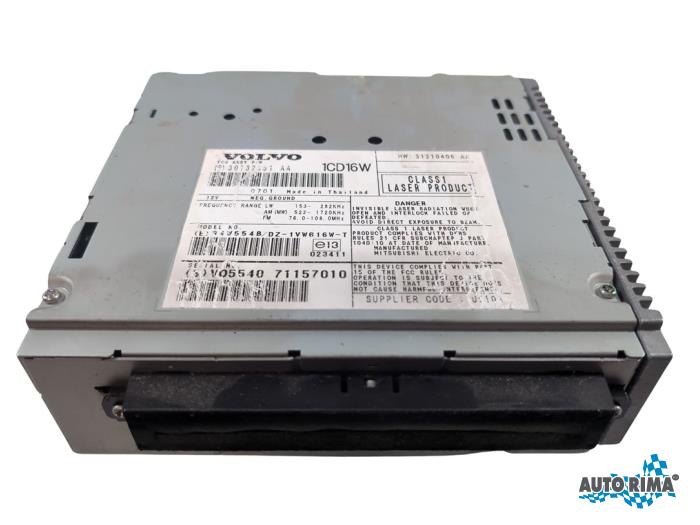 Używane Odtwarzacz CD Volvo V50 (MW) 2.0 16V Cena € 99,95 Procedura marży oferowane przez Auto Rima 