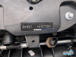 Engine from a Volvo V40 (MV) 1.6 T4 GTDi 16V 2015