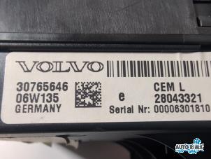 Central electronic Modul van een Volvo V70 (SW) 2.4 20V 140 2007