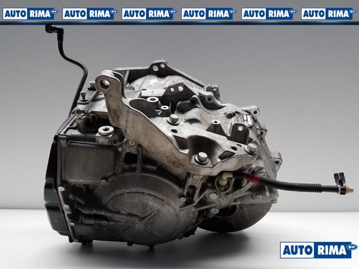 Usagé Boite de vitesses Volvo V70 (BW) 3.2 24V Prix € 849,95 Règlement à la marge proposé par Auto Rima 