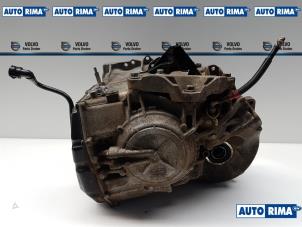 Usagé Boite de vitesses Volvo V60 I (FW/GW) 2.4 D5 20V Prix € 849,95 Règlement à la marge proposé par Auto Rima Druten