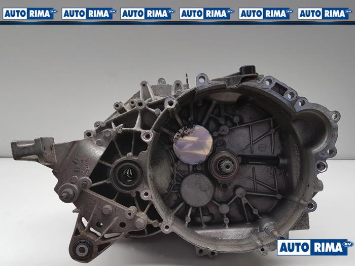 Gearbox Volvo S60 II 2.0 D3 20V - 1285121 D5204T7 1285121