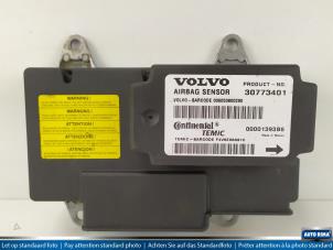 Używane Modul poduszki powietrznej Volvo V50 Cena € 74,95 Procedura marży oferowane przez Auto Rima Druten